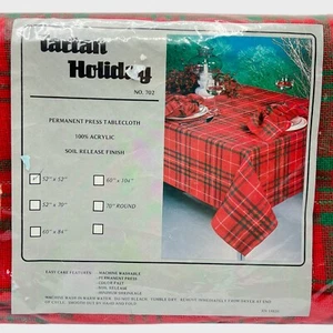 VTG 80s Festive Formal Tartan Plaid Tablecloth 52x52 In Square Textile Christmas - Picture 1 of 9