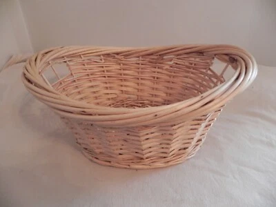 Small Woven Wicker Basket 15" x 12" x 8", Decoration or Craft - Image 1 of 4