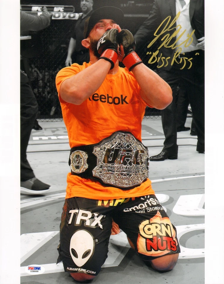 Foto firmada por Johny Hendricks UFC 11x14 certificado de autenticidad PSA/DNA 171 con cinturón Foto 1 de 1