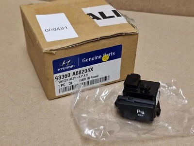 Hyundai i30 Rear Parking Assist System Switch 2014-2017 93360A68204X Genuine NEW - Image 1 of 4