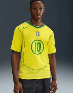 Camiseta Brasil M L XL XXL Ronaldinho Reedición 2025 TOTAL90 Remake 2004 Nike T90 - Imagen 1 de 4