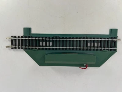 Tyco #926 HO Scale Log Dump Car Track Piece Good Condition - Image 1 of 4