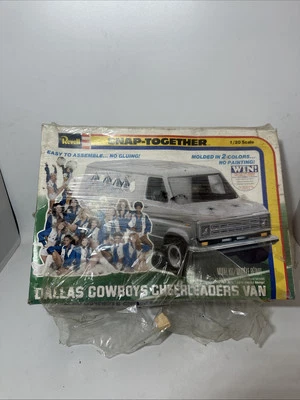 Vintage Revell  6405 Dallas Cowboys Cheerleaders Van Snap-Together Kit - Image 1 of 3