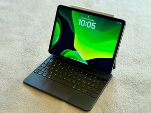 Apple iPad Pro 2. Gen 2020, 512 GB, Wi-Fi + 4G, 11" - Gris espacial - Imagen 1 de 4