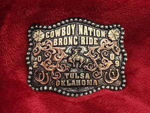 Bronc Riding X~Treme Rodeo Champion Trophy Buckle☆Tulsa Oklahoma☆2009☆Rare☆281 - Picture 1 of 16