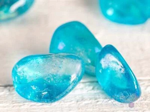 Blue AQUA AURA QUARTZ Tumbled Healing Crystals and Stones, Unique Gift, E1689 - Picture 1 of 10