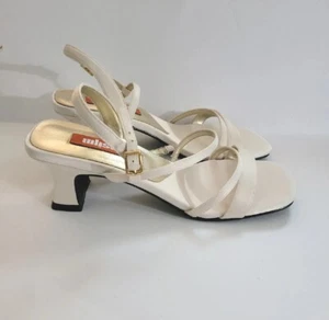 Unlisted Womens Y2K Ankle Strap Square Toe Strappy Sandals Ivory Size US 7.5 VTG - Picture 1 of 9