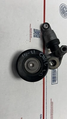 Tensor de correa usado Honda Civic 2016 2018 2019 2020 2021 2,0 L OEM Foto 1 de 4