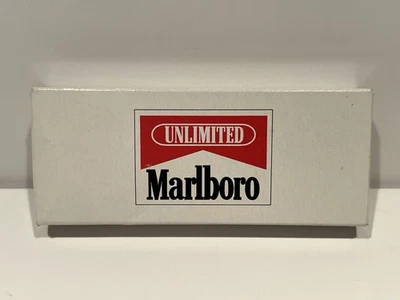 Navaja suiza Victorinox Marlboro ilimitada ¡Nueva en caja!! Foto 1 de 4