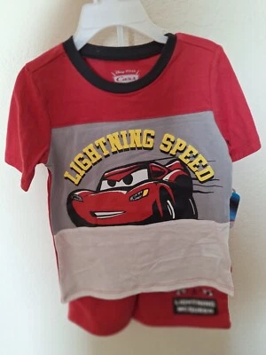 Juegos de atuendo Lightning McQueen 4t Foto 1 de 3