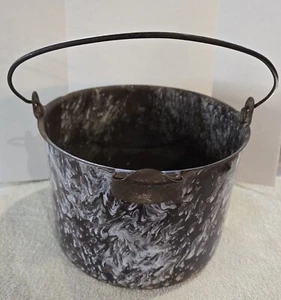Vintage Graniteware / Enamelware Water Bucket Brown and White Swirl "Majestic" - Picture 1 of 9