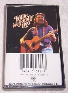 Willie Nelson and Family Live Audio Cassette - Imagen 1 de 3