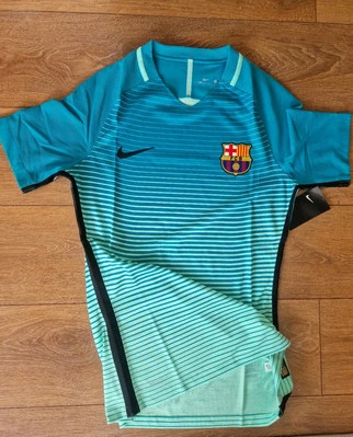 FC BARCELONA 2016 17 Home Shirt Soccer Jersey Top Player Issue Nike Aeroswift M - Image 1 of 4