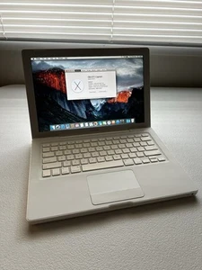 Mid 2009 Apple MacBook 13” 80GB HD 2GB RAM - Picture 1 of 15