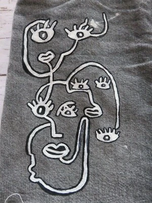 Falda vaquera negra Abercrombie & Fitch pintada a mano abstracta envejecida XS Foto 1 de 4