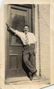 VTG Photo Handsome Man Smoking Cigarette Happy Love - Picture 1 of 2