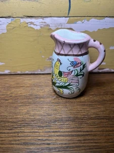 Jarra vintage pequeña de 2,75" pintada a mano colorida para pájaros y flores Japón, MCM - Imagen 1 de 7