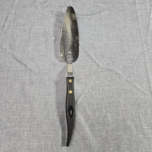 VINTAGE STANLEY STAINLESS PIE/CAKE SERVER OR SPATULA w/ SERRATED EDGE, USA 12" - Picture 1 of 13