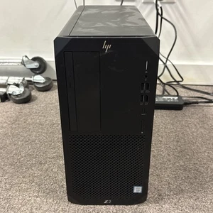 HP Z2 G5 Tower Xeon W-1250 3.3GHz 16GB RAM NO SSD NO HDD NO OS - Afbeelding 1 van 9