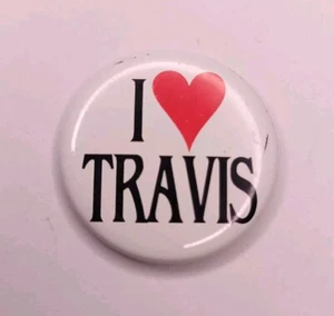 Vtg 90s Travis Tritt Love Country Music Star Pin Button USA Western Metal Chud - Picture 1 of 3