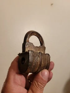 Antik handgeschmiedete Schraube Typ altes Vorhängeschloss ~ KEIN Schlüssel - Bild 1 von 14