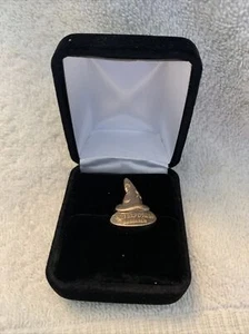 D23 Expo 2015 Mickey Sorcerer Hat Gold LE 300 Pin - Picture 1 of 3