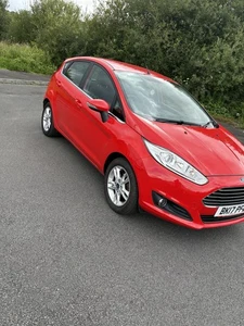 2017 Ford Fiesta EcoBoost 1.0 - Picture 1 of 16