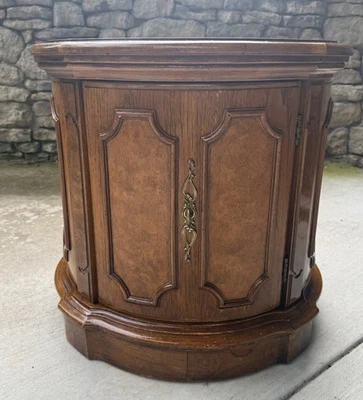 Vintage Thomasville Round Wooden Drum Side Table Cabinet Storage 1977 - Image 1 of 4