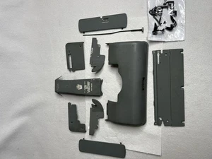 Lote De Colección De 10 Paneles/Tornillos De Repuesto Para Máquina De Escribir Royal 1949 Modelo KMG-Bonito - Imagen 1 de 14