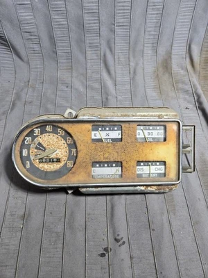 复古 ~ 1948 - 1950 年福特卡车仪表盘 ~ F1、F2、F3 — 第 1/4 张图片