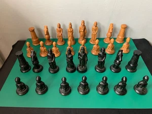 Vintage chess pieces. - Picture 1 of 22