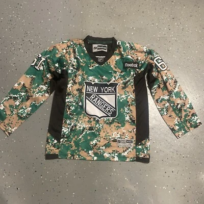 Camiseta A New York Rangers Reebok Militar Camuflada NHL Talla L/XL Juvenil Rick Nash #61 Foto 1 de 4