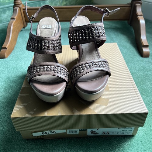 Sandali platform UGG nuovi con etichetta e scatola