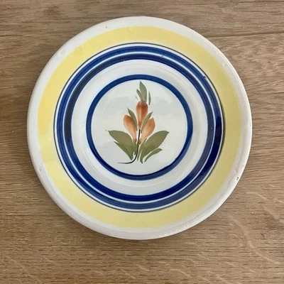 HENRIOT QUIMPER FRANCE HAND PAINTED FLORAL DESSERT BREAD PLATE #80, 5 3/4” - Image 1 of 4