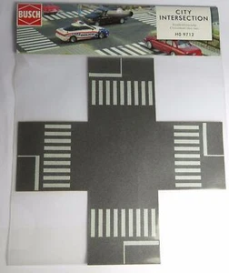 BNIB OO / HO BUSCH 9712 PEDESTRIAN CROSSING / CROSS ROAD Self Adhesive - Picture 1 of 2