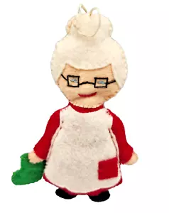 Vintage Mrs Santa Claus Flat Felt Handmade Christmas Ornament - Picture 1 of 4
