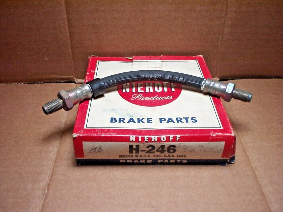 Manguera de freno delantero Toyota Corolla 1975 1976 1977 1978 1979 F96766 ¡Nuevo de Lote Antiguo! Foto 1 de 1