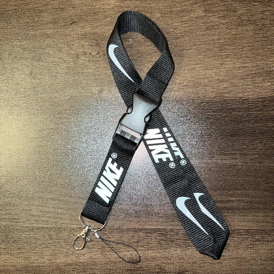 Nike Lanyard - Llavero Desmontable Insignia Soporte Identificación Correa Teléfono Varios Colores Foto 1 de 1