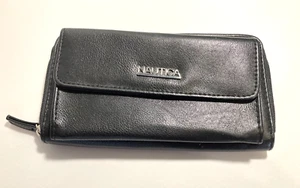 Nautica Leather Women's black Clutch Purse - new - Picture 1 of 3