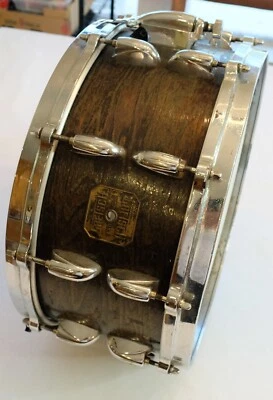 "Tambor de colección Gretsch EE. UU. insignia cuadrada 14"" años 70 u 80?"?? - Feo Foto 1 de 4