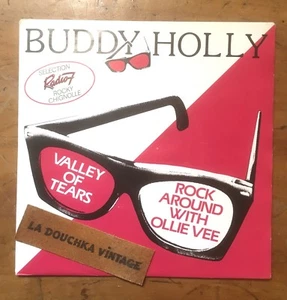 BUDDY HOLLY 1982 VINTAGE VINYL 45 RPM RECORD~ 1950s SONGS ~ FRENCH NEW/OLD STOCK - Picture 1 of 8