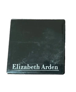 ELIZABETH ARDEN EYESHADOW DUO ( Buff 17 / Crape Sheen 24 ) NEW - Picture 1 of 2