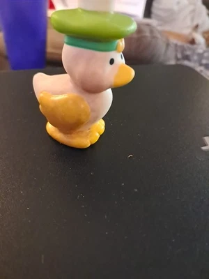 Pastel corto de fresa vintage - Pato mallardo pantano - Como nuevo Julip Pet - 1983 Foto 1 de 4