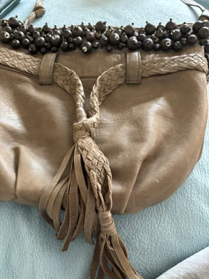Bolso Bandolera Jasper Jeera Anthropologie Boho Bucket Cuentas Foto 1 de 4