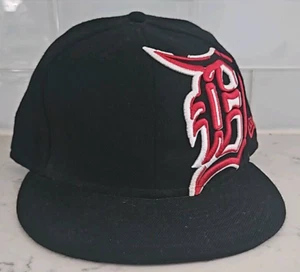 Detroit Redwings Fitted New Era Hat 59Fifty 7-1/2 Black Red Wool Hockey Cap - Picture 1 of 7