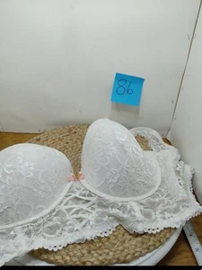 Daisy Fuentes White Lace Bra Womans Size 42D RN# 101533 5 Hook Back Strap For... - Picture 1 of 10