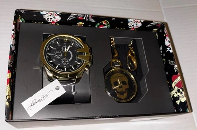 Raro Ed Hardy Logotipos Para hombres 2 Piezas Calavera 💀 Juego de Reloj Bolsillo Esqueleto Precio de venta sugerido por el fabricante 120 USD Foto 1 de 4