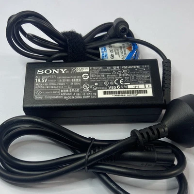 Genuine Sony VGP-AC19V48 65 Watt 19.5v 3.3A AC Adapter for Sony LAPTOP - image 1 of 2