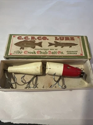 Creek Chub Red/White Pikie 3002 W Jointed 7" Fishing Lure w/Box Glass Eyes - Image 1 of 4