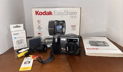 Kodak Digital Camera EasyShare DX7630 6.1MP - Vintage - Image 1 of 4